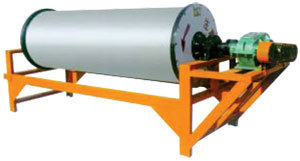 CTW系列中场强永磁滚筒