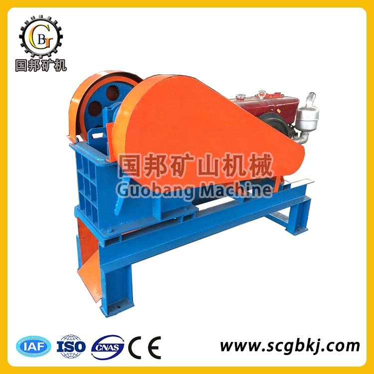 沙石岩石鄂式破碎机大型矿石破碎设备