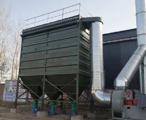 672型脉冲布袋除尘器