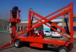 升高8米曲臂式高空作业平台