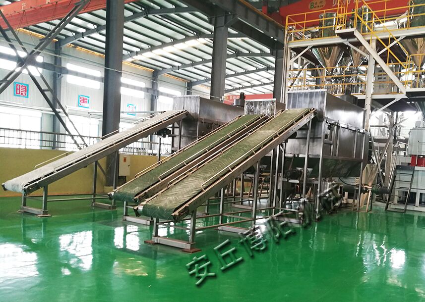 片碱吨袋破包机 密闭式拆包实现环保除尘