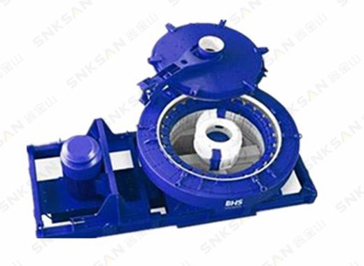 枣庄鑫金山立轴研磨式制砂机