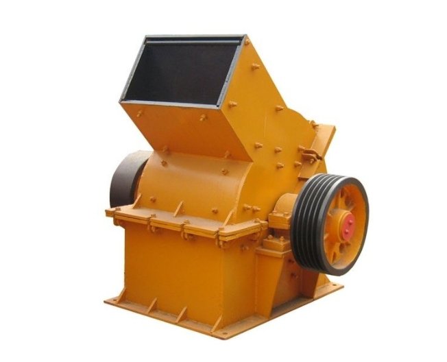 细碎锤式破碎机