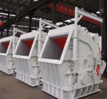 欧版大口径反击式破碎机