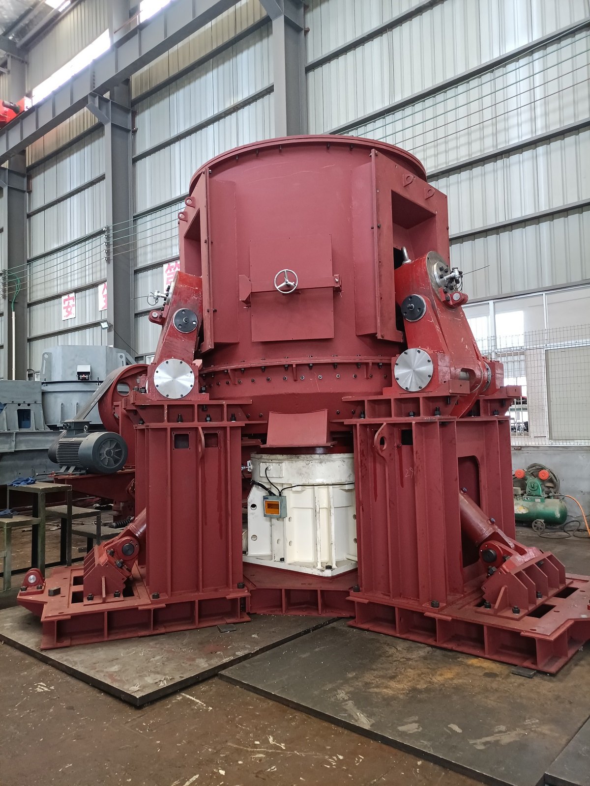 ZLM系列立式辊压制砂机