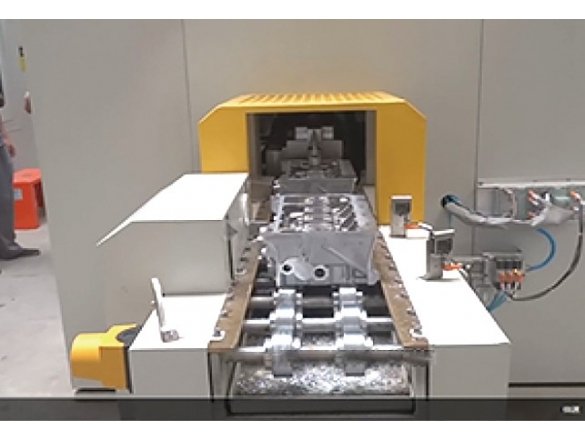 缸盖机器人清洗机