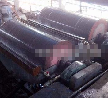 湿式永磁滚筒磁选机1