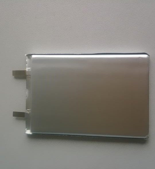 阻燃快充软包电池