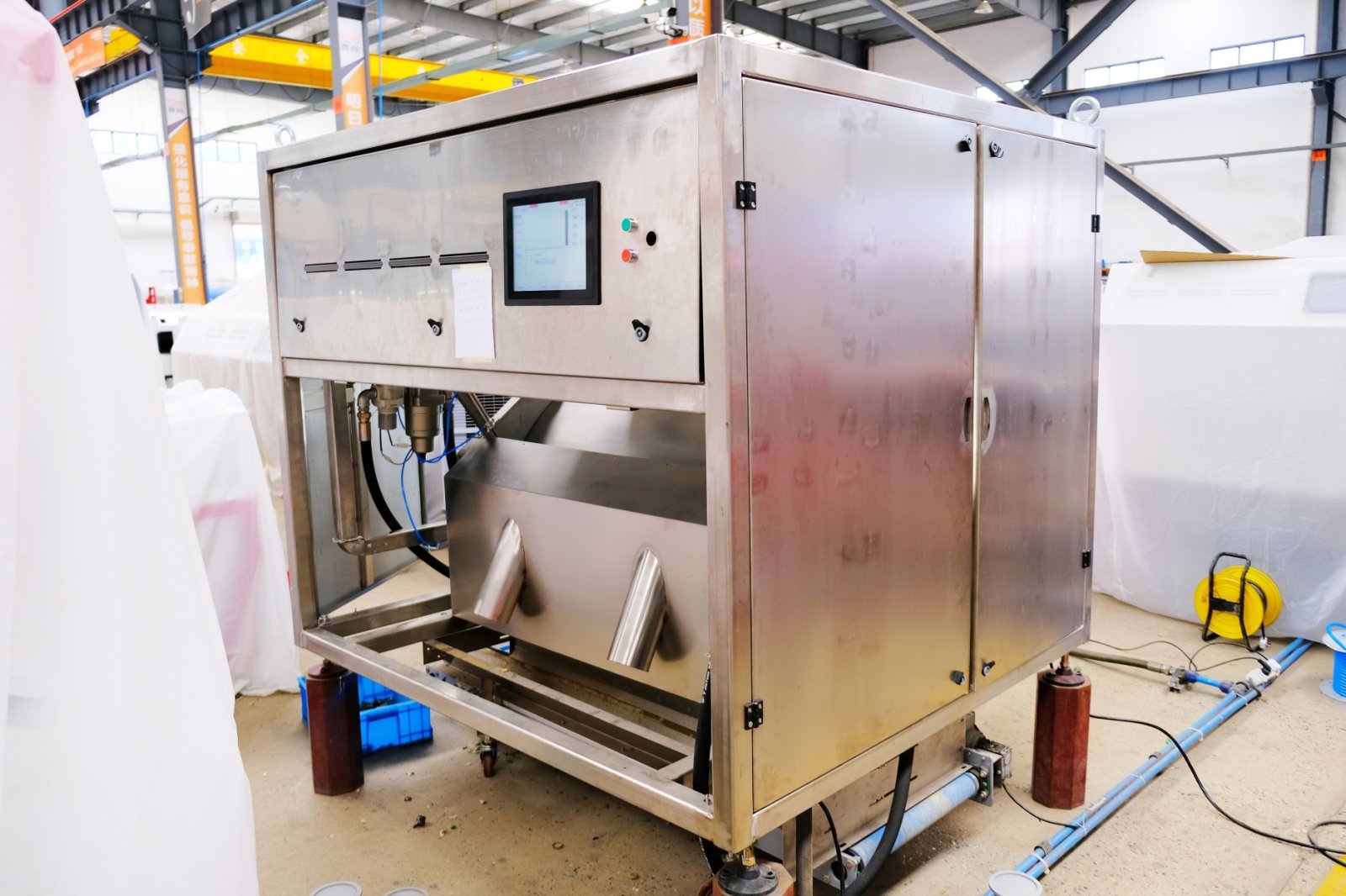 唯嵩光电 玻璃色选机 抗干扰 大产量