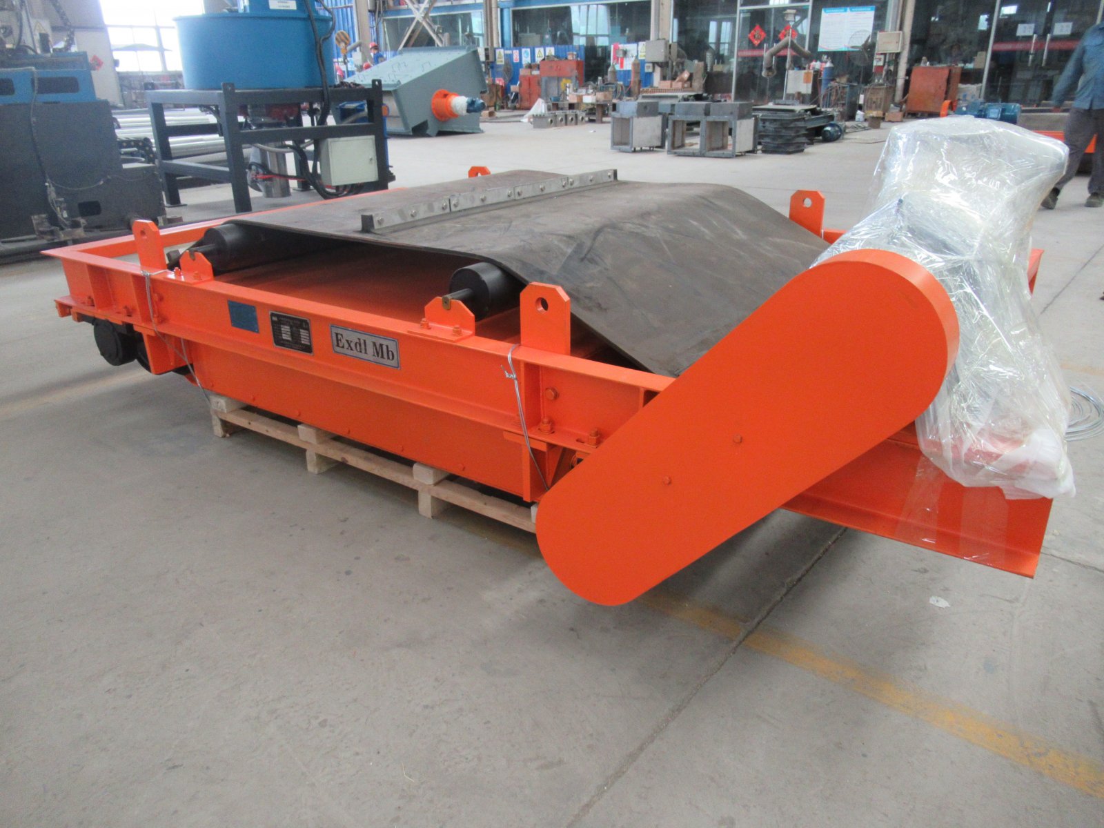 电磁除铁器 山东电磁除铁器 电磁永磁除铁器