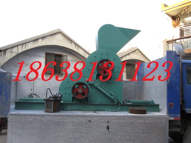 双级无筛底粉碎机