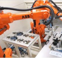 方向盘罩机器人工作站