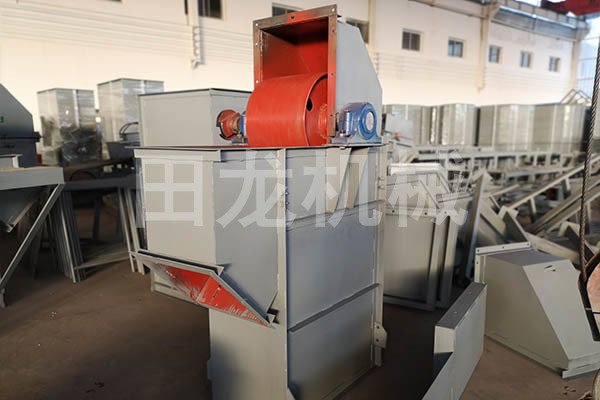 TD型斗式提升机