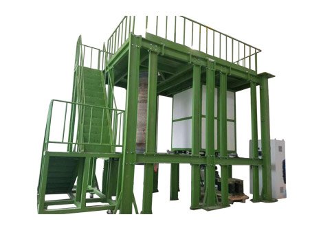 大型镁合金熔炼炉