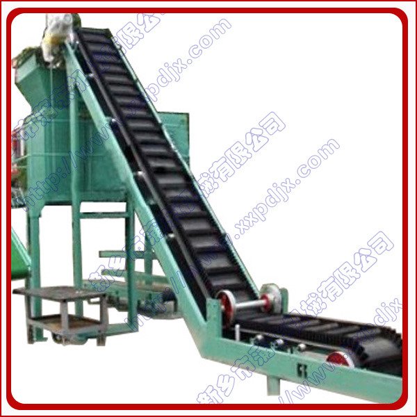 DJ型大倾角挡边带式输送机