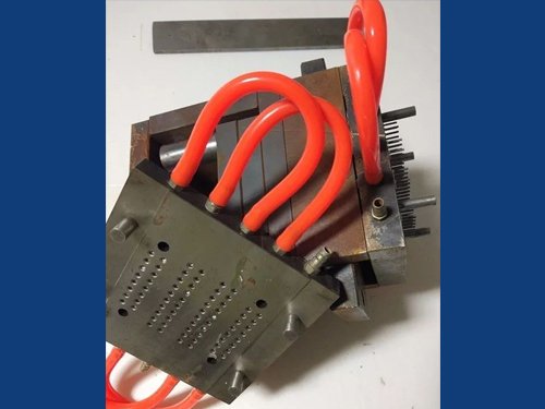 全自动热压铸机