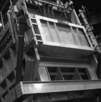 铝熔炼和保温炉