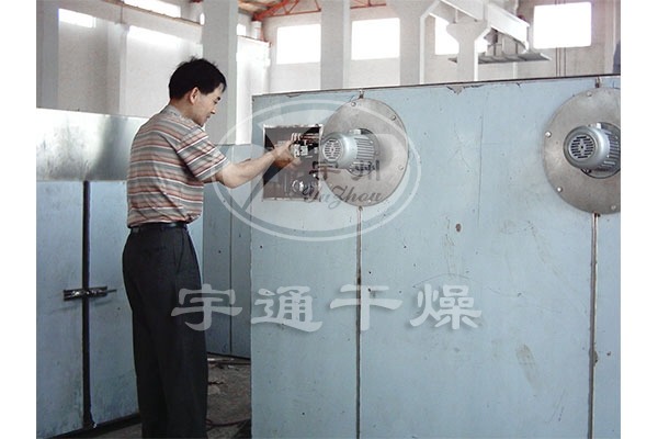 中药材热风循环烘箱