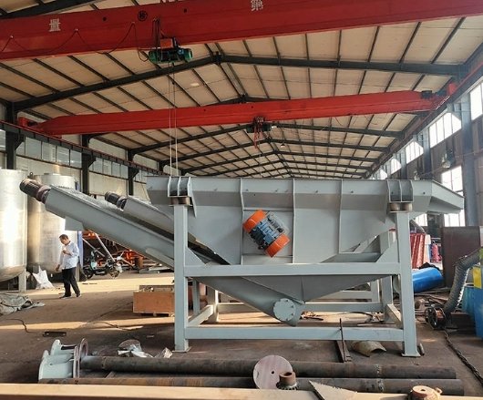 （平筛式）振动砂石分离机