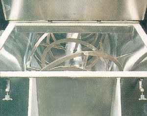 单轴带式混合机