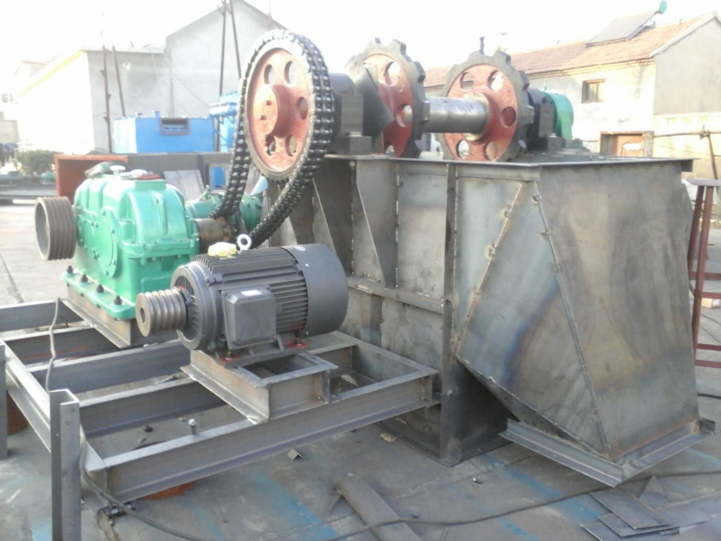 物料提升设备NE系列板链斗式提升机