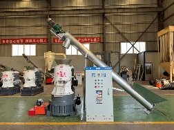 新款75千瓦平模颗粒机