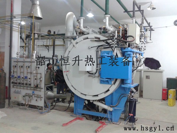 真空脱脂加压烧结炉