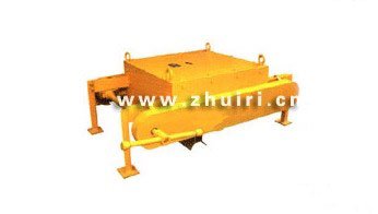 悬挂式永磁除铁器