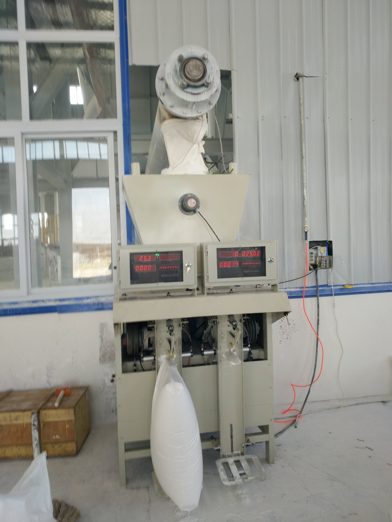 超细钙粉包装机