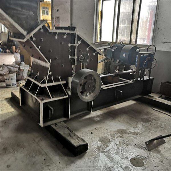 液压开箱制砂机