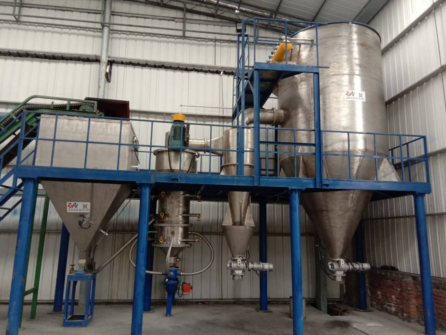 大型气流粉碎机、超微粉碎机、超细粉碎机、气流磨