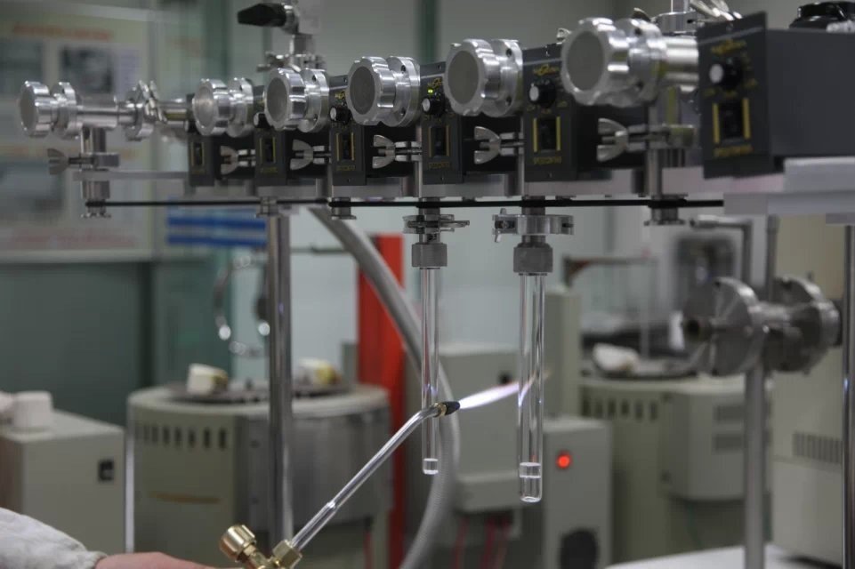 石英管真空封结设备