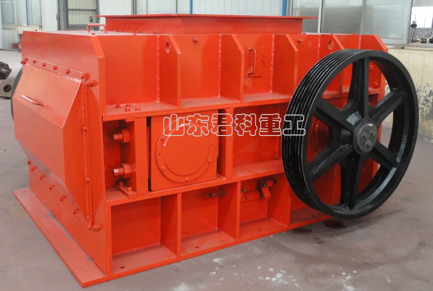 对辊破碎机
