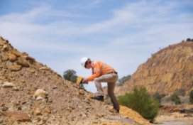 手持式土壤重金属光谱分析仪