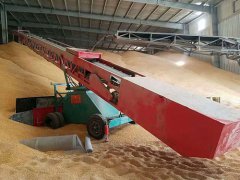 移动式转向皮带输送机