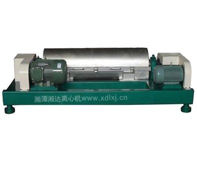 LW型卧式螺旋卸料沉降离心机