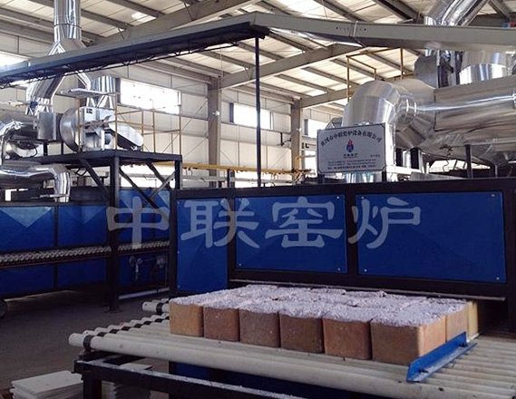 38米稀土气烧辊道窑炉