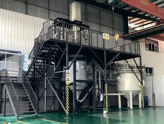 电极感应熔炼气雾化制备粉末材料生chan 装备