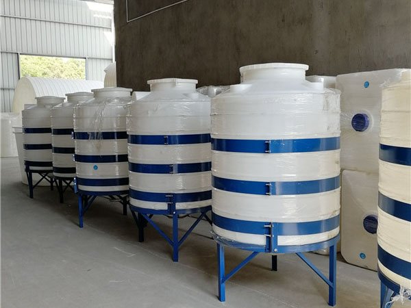塑料储罐1