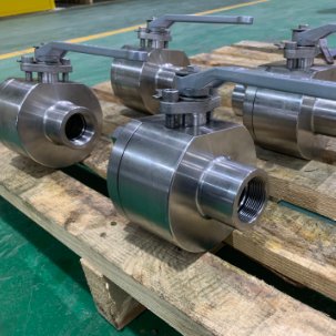 两片式丝扣锻钢球阀