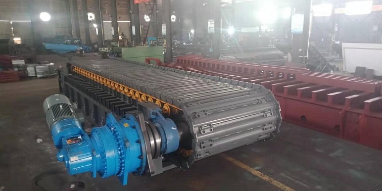 重型板式给料机在黄金冶炼工艺流程中的ying用