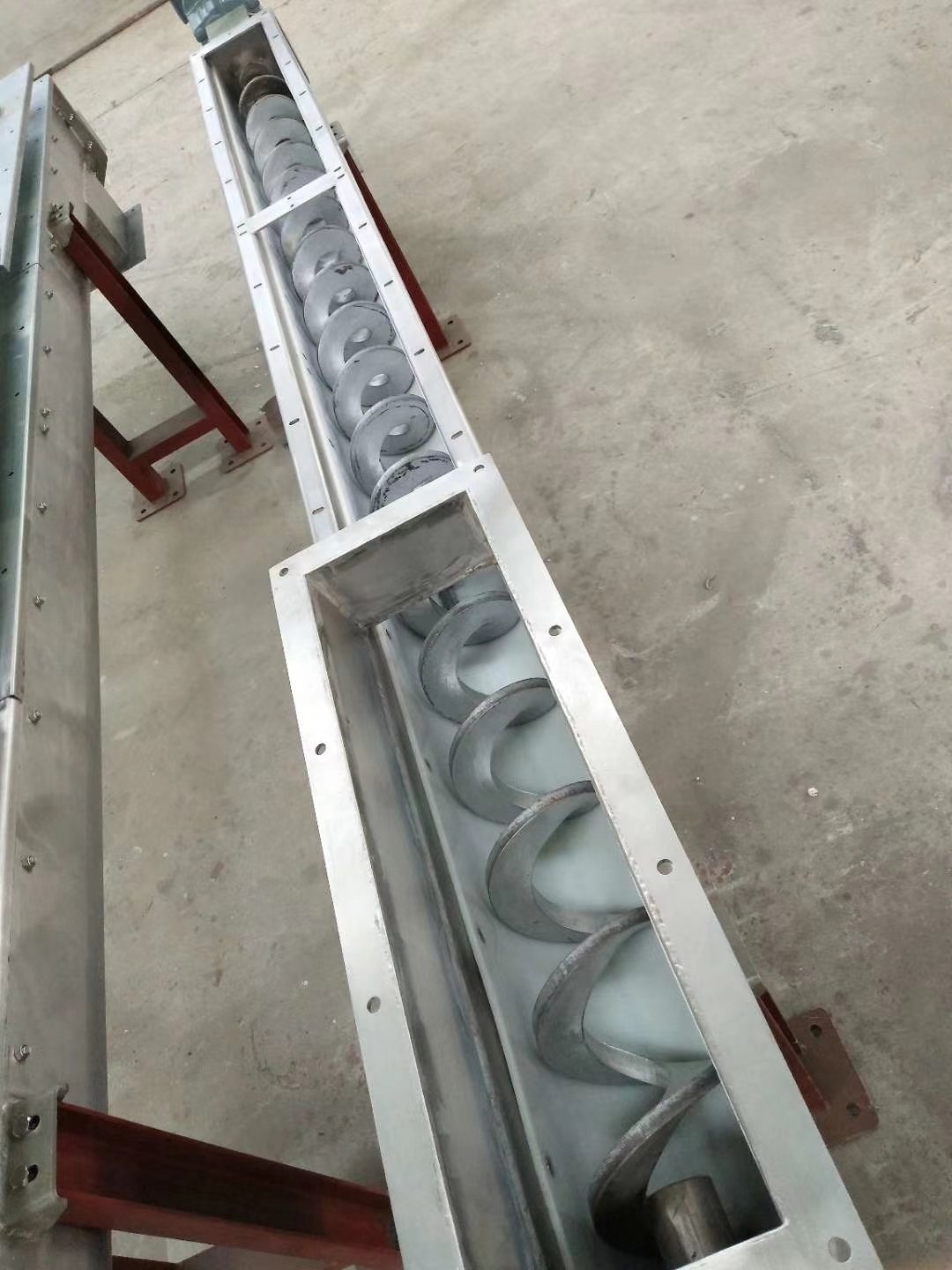 泥用无轴螺旋输送机