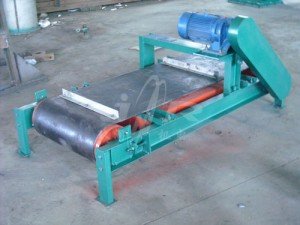 RCY-Q轻型永磁带式除铁器
