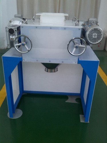 DG型辊式全陶瓷不锈钢对辊机