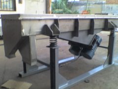 直线筛/直线振动筛分机