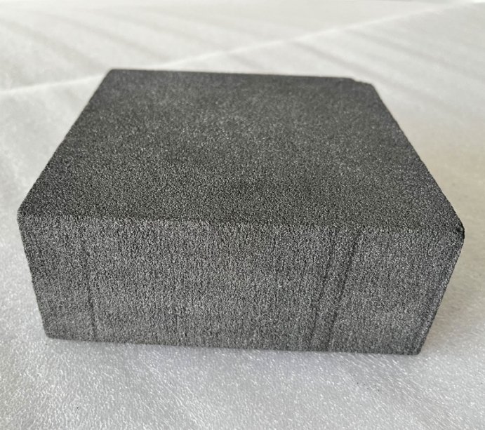 半导体高纯多孔石墨碳材料及制品