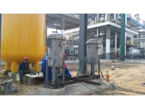 耐火材料及陶瓷煤气过滤器