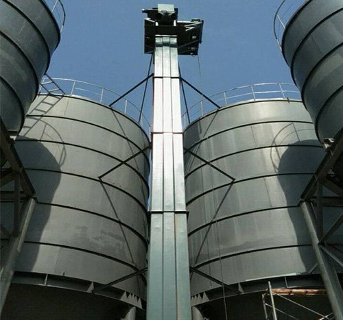 往复式垂直提升机