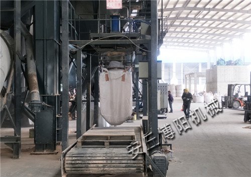 重钙粉吨袋包装机、吨包包装设备真好用