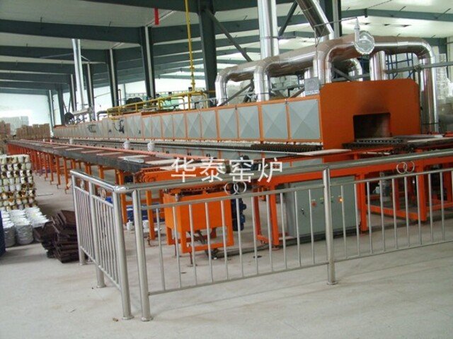 小截面燃气、烤花酒瓶辊道窑